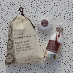 Amber & Musk pretty bag