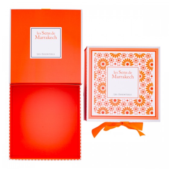 Empty gift box