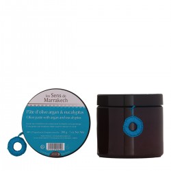 Savon noir parfumé à l'huile d'Argan et eucalyptus