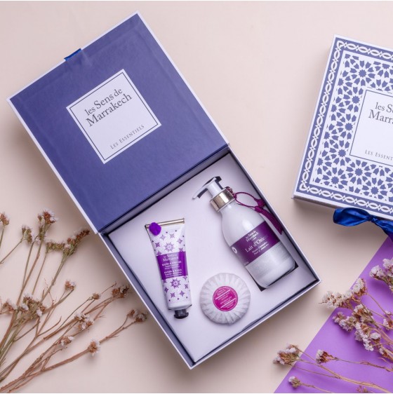Almond blossom Luxury & Nutrition box