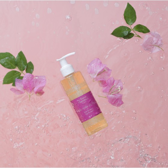 Water care oil rose and sandalwood