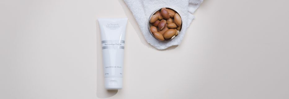 Gommage à l'argan soin rituel des femmes marocaines