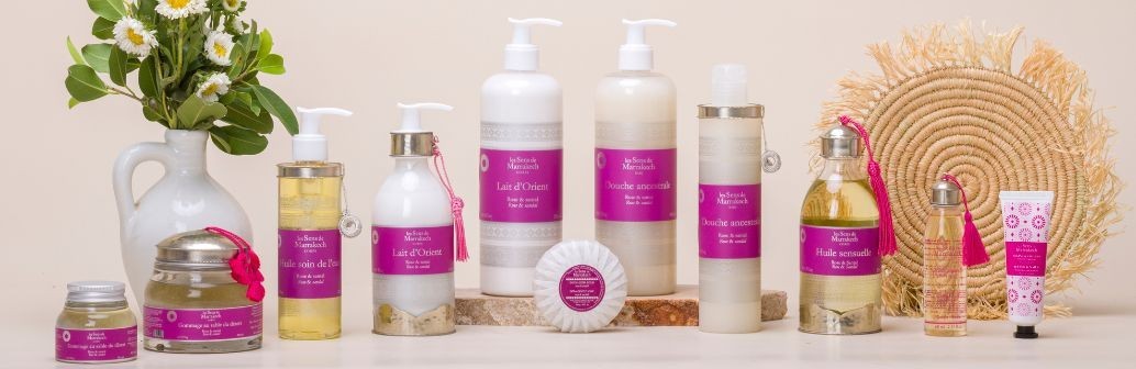 Gamme rose et santal de produits naturels