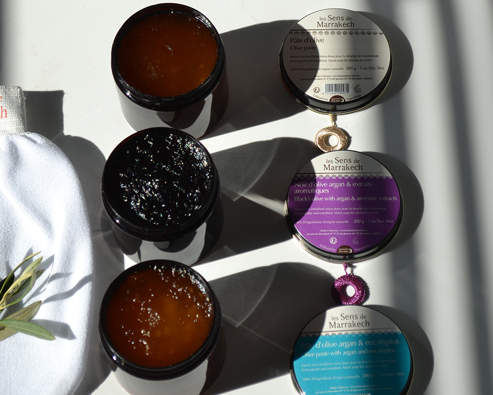 Scented black soap